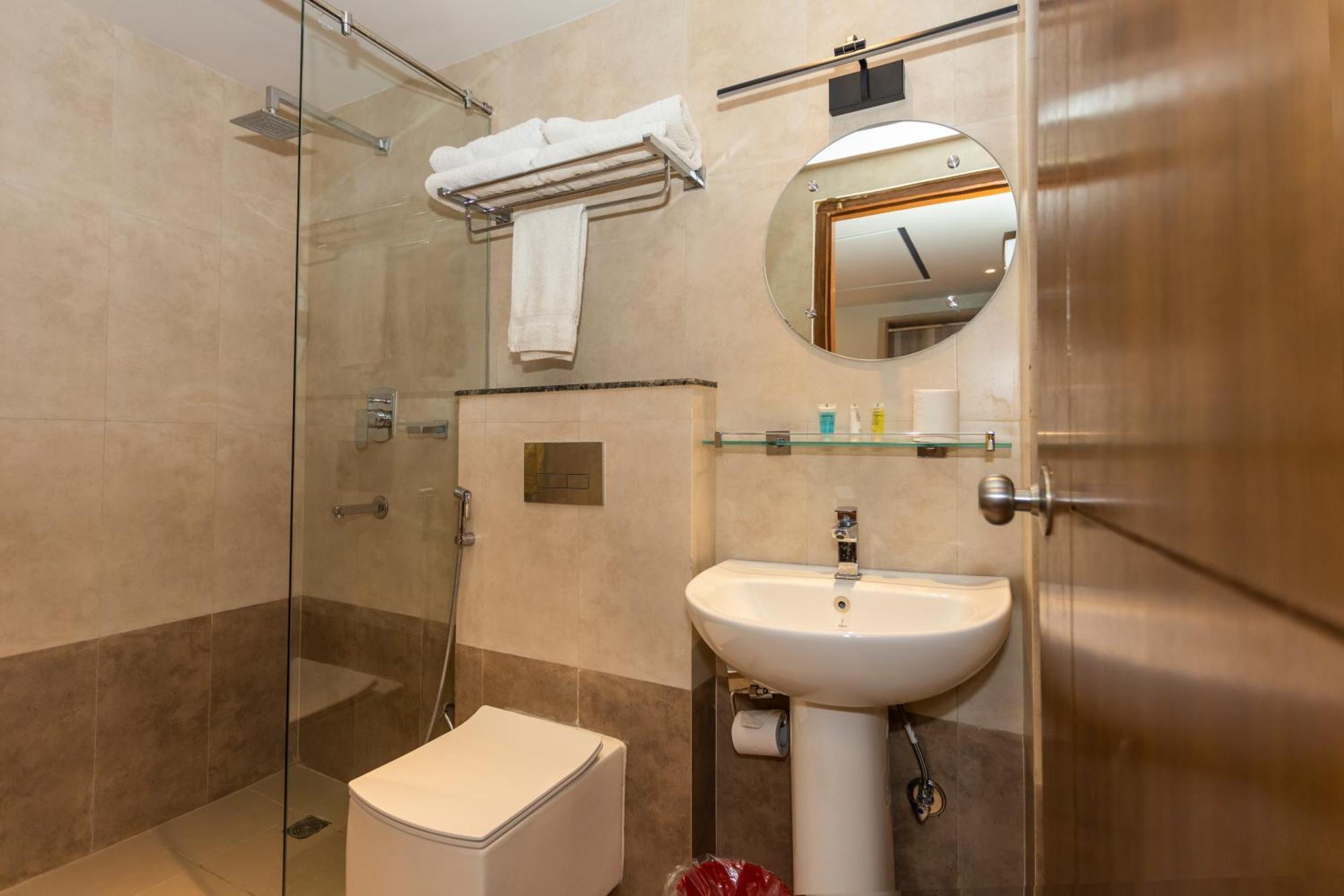 Ananta Home Катманду Екстериор снимка